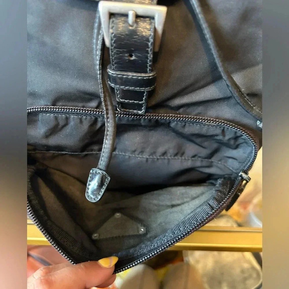 Prada backpack - Picture 10 of 16